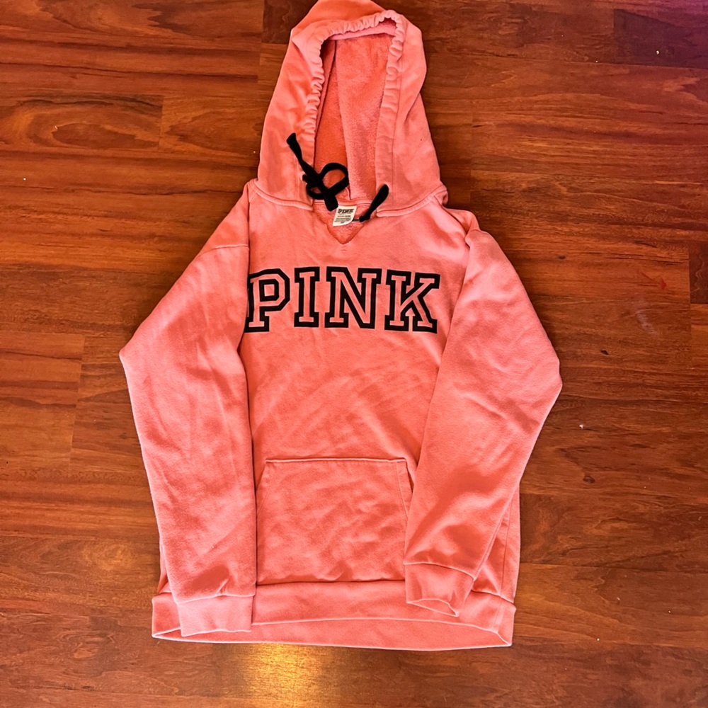 2 Pink sweatshirt and green sweatshirt cut